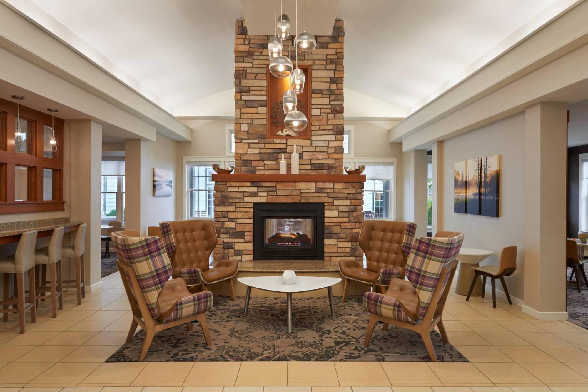 Residence Inn By Marriott Gravenhurst Muskoka Wharf Exterior foto